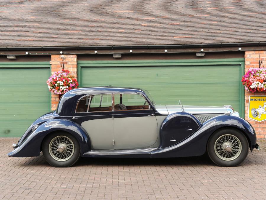  Lagonda V12 Rapide Saloon De Ville 1938 года  (фото 5 из 7)